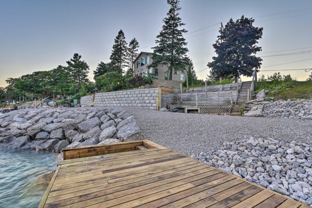 East Tawas Cabin With Lake Huron Access And Views المظهر الخارجي الصورة